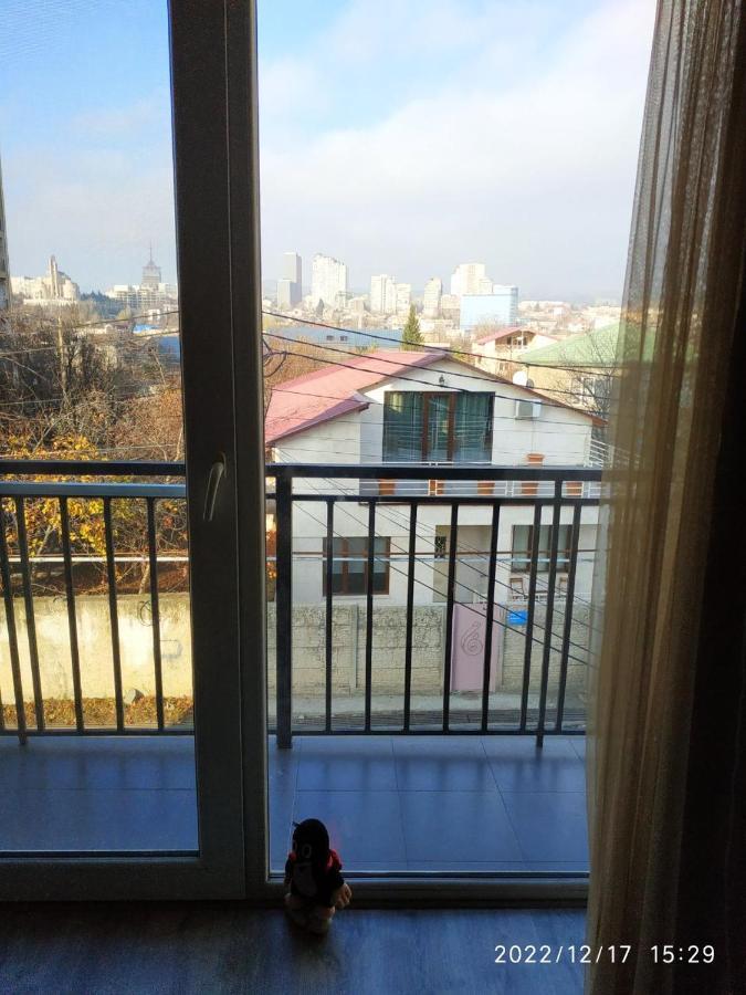Apartment Sandra Тбилиси Екстериор снимка