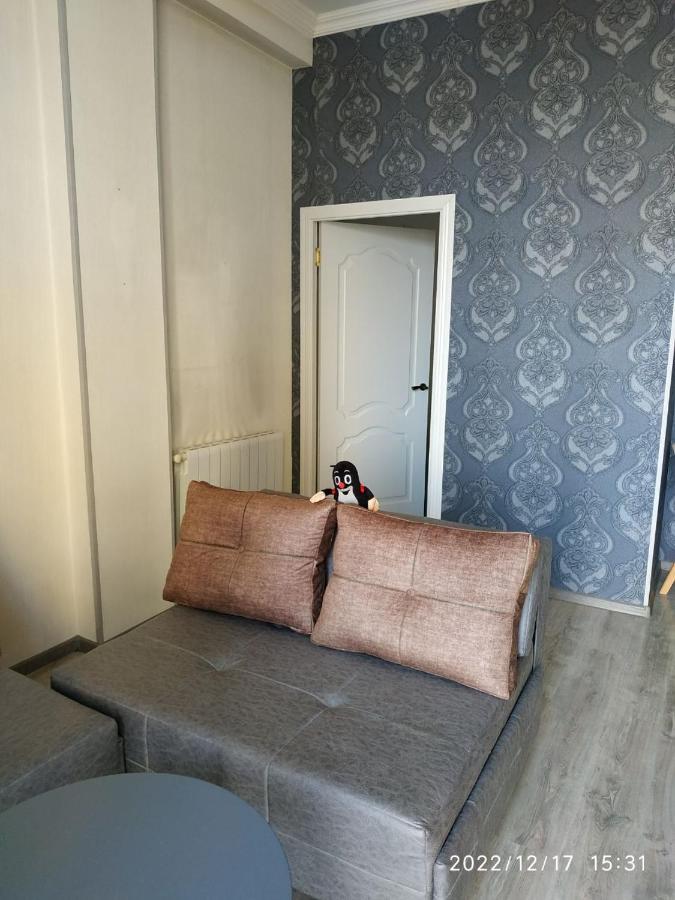 Apartment Sandra Тбилиси Екстериор снимка